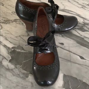 Anthropology Naya Black Mary Janes 7 1/2 M